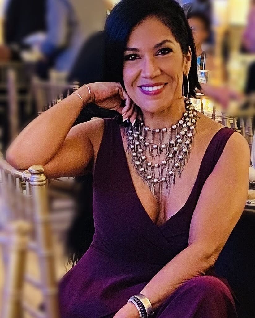 shopsandpiper's tweet image. Glammed and Golden Weekend courtesy of @gabiglamourartistry 💋
#turnedin2a🎃atmidnight #HBDKLB🌟 #nsoro
#1970wasagoodyear4strongwomen #😘toour👑JB #stregisisoitofboozebynow