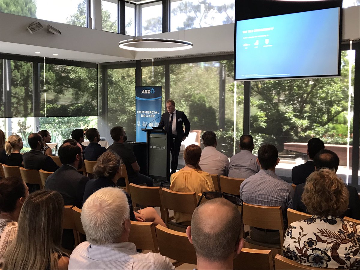 Jim Giles tweet media