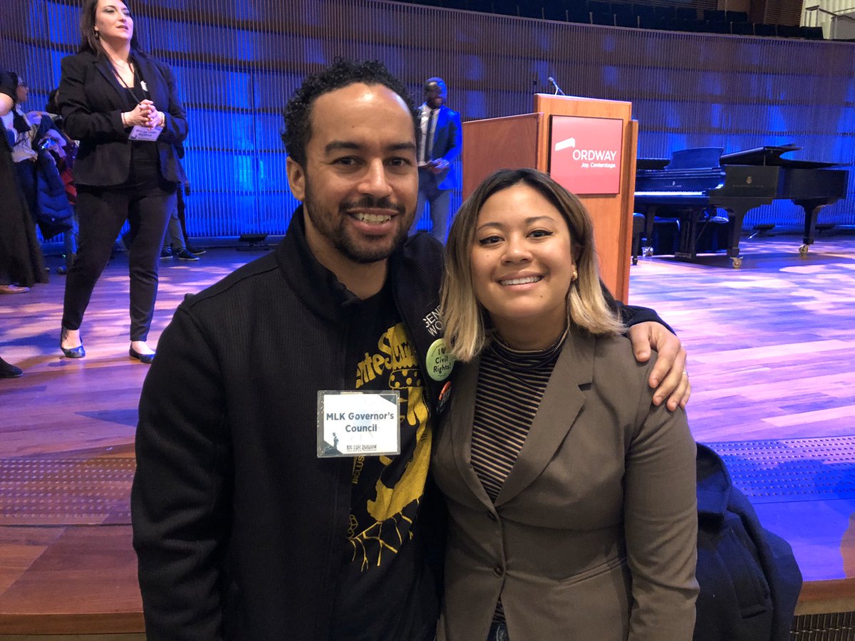 CMJalali's tweet image. It was an epic and powerful #MNMLK Celebration this morning with @YaraShahidi @NurDRocks @GovTimWalz @LtGovFlanagan @TruArtSpeaks &amp;amp; our beloved community 🙏🏽💘