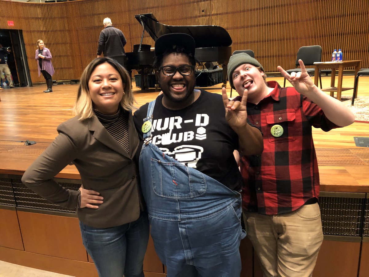 CMJalali's tweet image. It was an epic and powerful #MNMLK Celebration this morning with @YaraShahidi @NurDRocks @GovTimWalz @LtGovFlanagan @TruArtSpeaks &amp;amp; our beloved community 🙏🏽💘