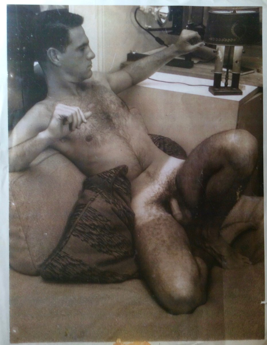 A rare mid 1950's Polaroid male nude. California.
The invention of the polaroid camera made 'Private' photos available for the first time, with no need to have them developed by someone else. A revolution in self expression.