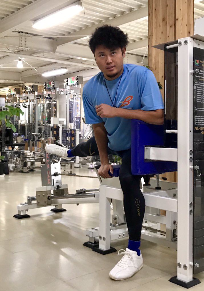 スポニチ ドラゴンズ愛 今日は今月2度目の鳥取取材 ワールドウィングに来ました 鈴木博志投手がトレーニング中 ドラ番記者 中日ドラゴンズ 鈴木博志 ワールドウィング スポニチ ドラゴンズ愛 今日は今月2度目の鳥取取材 ワールドウィングに来ました 鈴木博志投手がトレーニング中 ドラ番記者 中日ドラゴンズ 鈴木博志 ワールドウィング