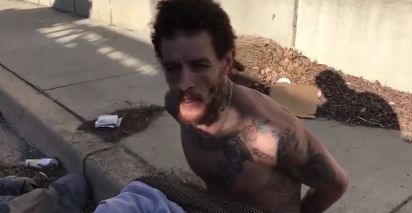 Complex Sports on X Videos have surfaced of former NBA player Delonte West allegedly getting beat up in the middle of the street in DC. Details footage https t 3fPS8w3BDA https t ynF0DXI3JU X