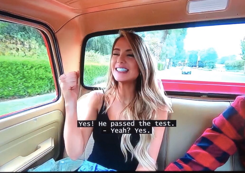 EmilyHastings's tweet photo. She’s excited that he passed the red wine “test”, yet she orders white wine at the bar? #TheBachelor https://t.co/heZSPGhSfm