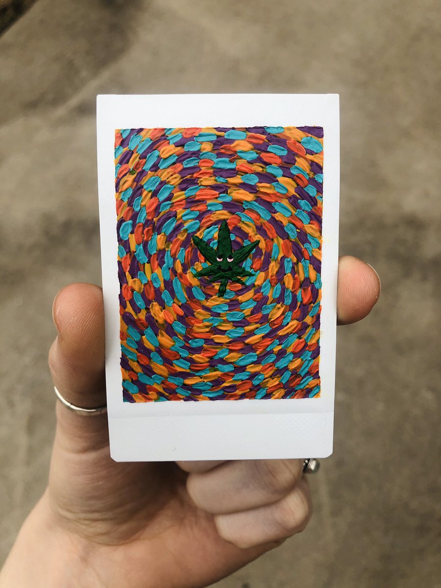 pheebeezee's tweet photo. I’ve had so much fun making these mini plant paintings on recycled Polaroids 😋🤘🏼

✨ My commissions are open, send me your ideas if you’re interested ✨ https://t.co/GKR9AY8sCO