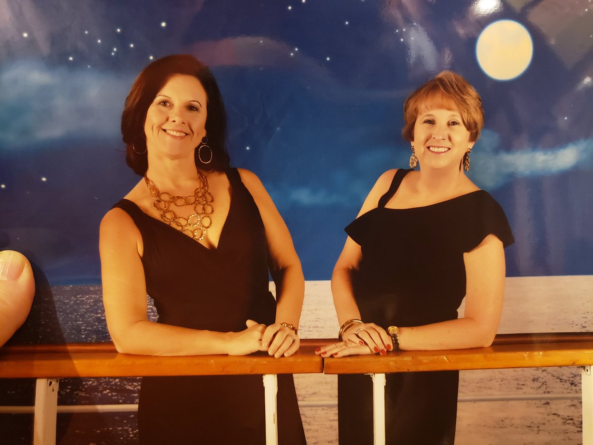 tpolliff's tweet image. Fun times cruising this weekend! #girlstrip