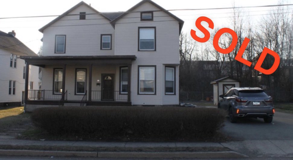 CoreyCh77054528's tweet photo. Check out these homes that I recently sold! https://t.co/B7Gf6b5Kxi