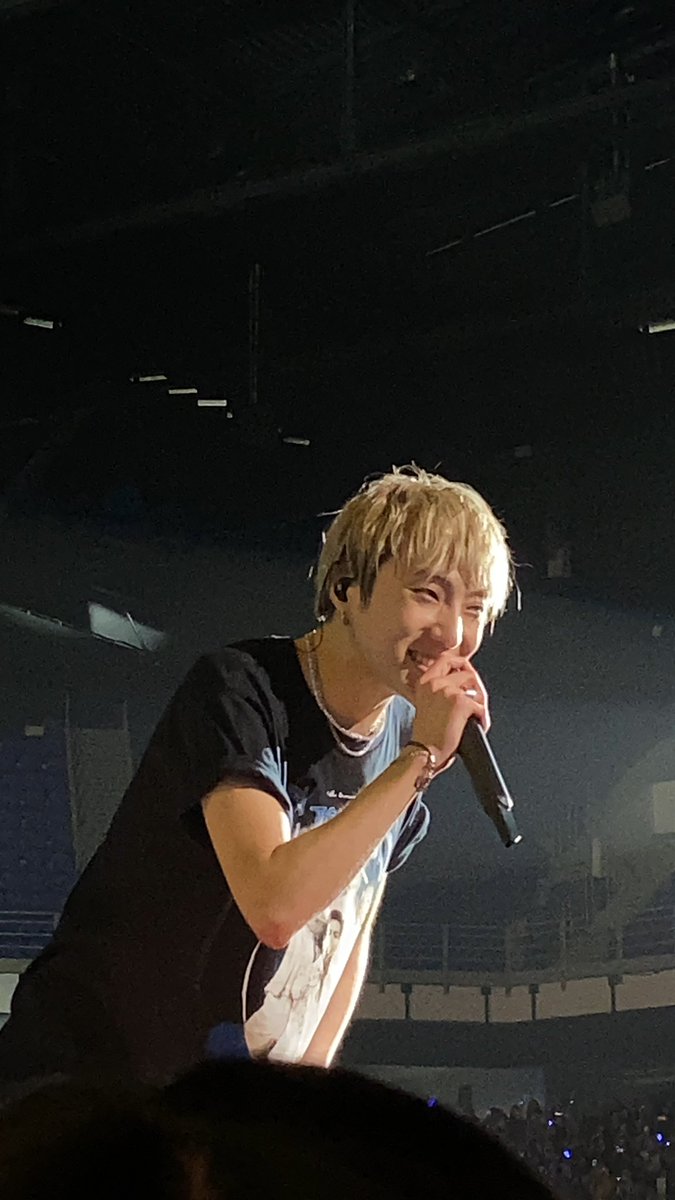 meehoony's tweet photo. The best maknae leader. Forever will be our precious bub 💙 #AlwaysWithYoon https://t.co/77kizBEl8r