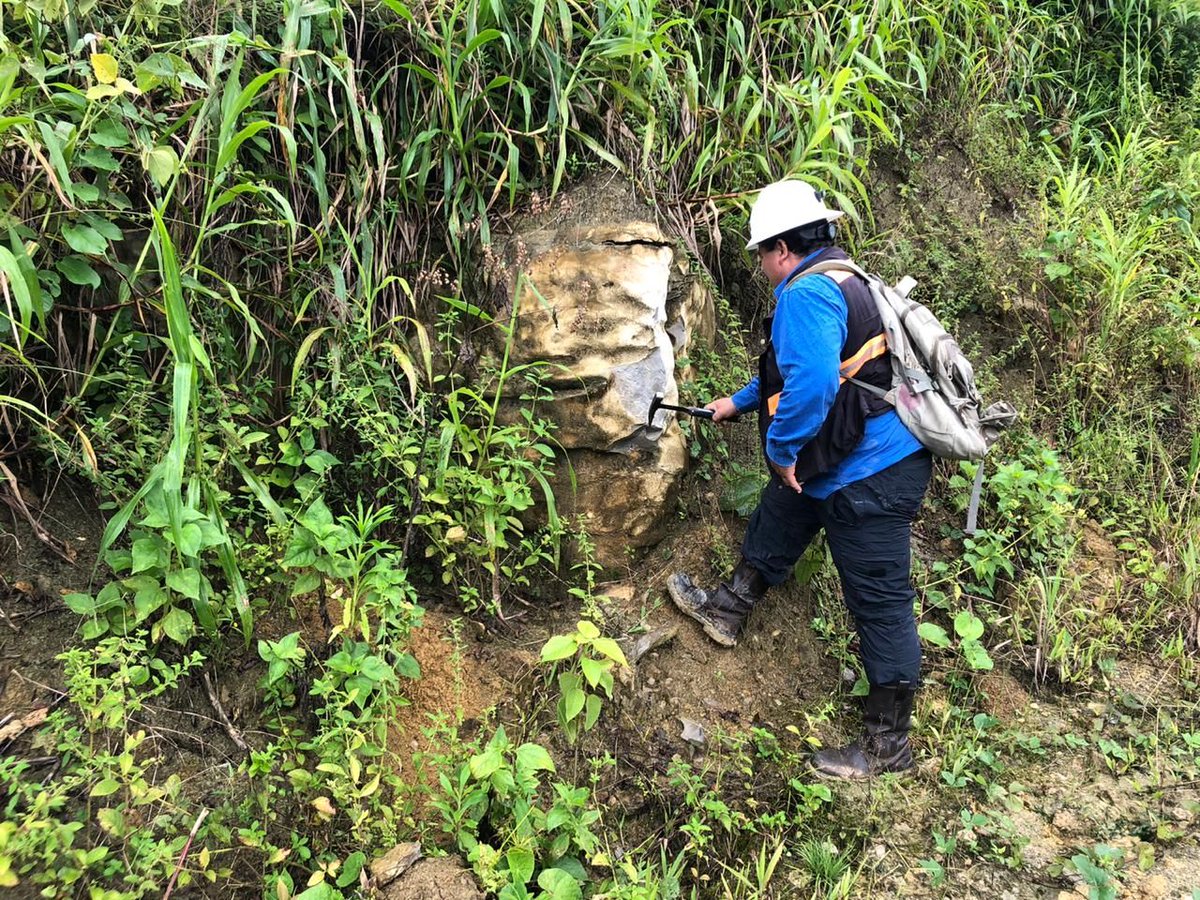 ARCOM_Ecu's tweet photo. #ArcomInforma | Realizamos inspección técnica a la concesión “Selva Alegre” en el cantón Nangaritza #ZamoraChinchipe. Verificamos la existencia de caliza. #MineríaConResponsabilidad https://t.co/PTHA3H7lep