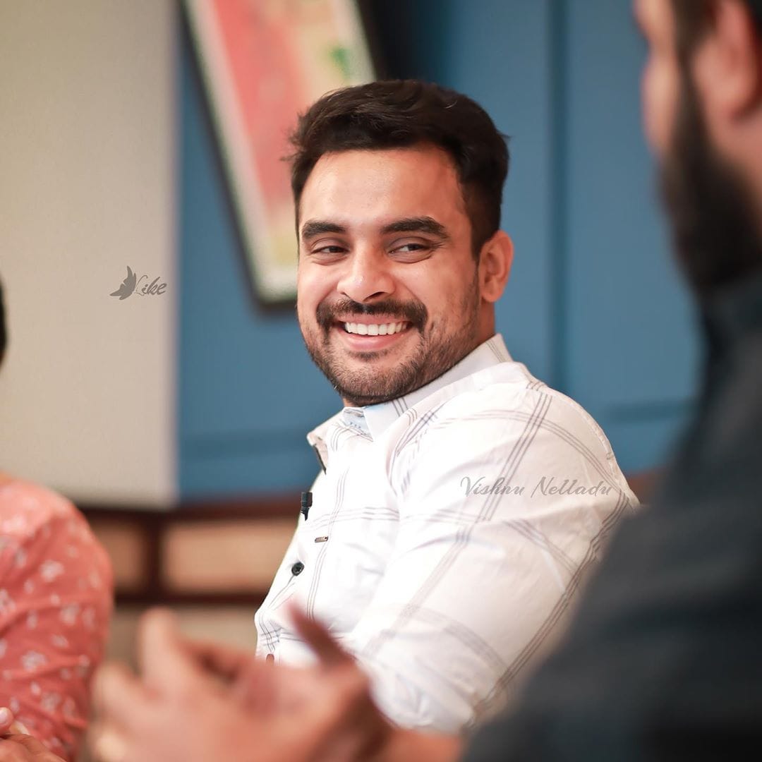dopexer_'s tweet photo. #HappyBirthdayDearestTovino 
@ttovino https://t.co/uvpwZCrPpw