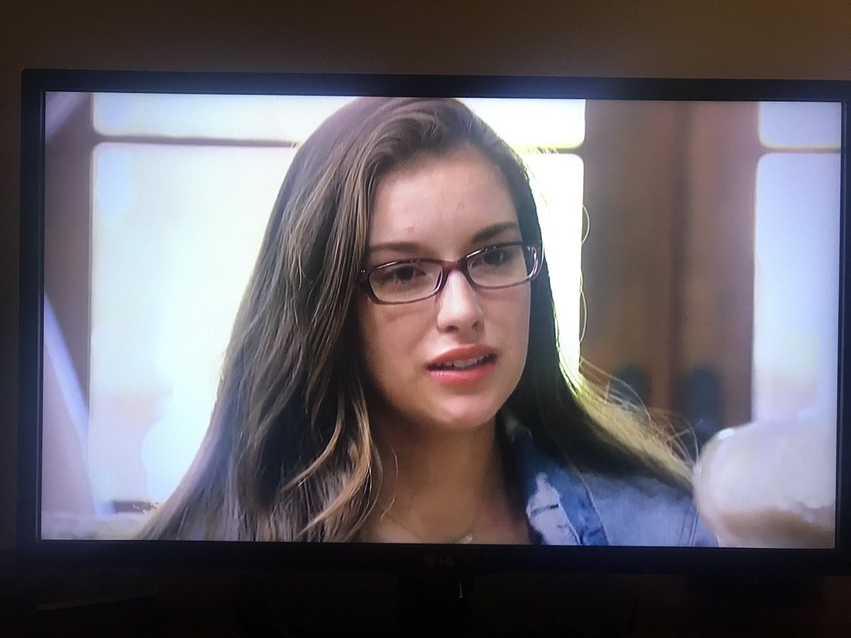 mckenna_maddie's tweet photo. mia thermopolis spotted at the bachelor mansion���� #bachelor #alayah https://t.co/lpAmGF5quV