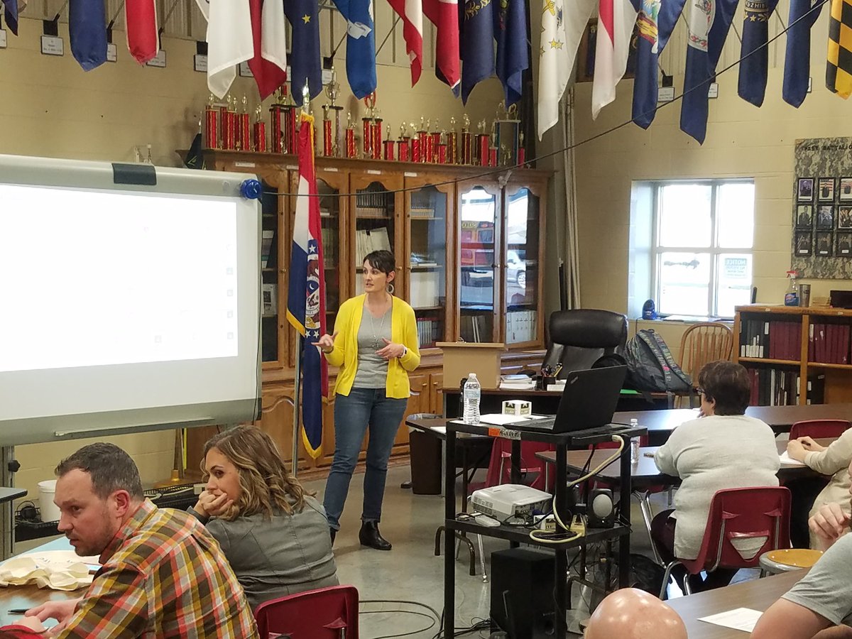 CassvilleSchool's tweet photo. While our students were not in class today, our staff spent the day in class at the #SWMOPLS2020. Staff took this opportunity to both lead the discussion & learn from their colleagues across our region. It was a good day, but we can’t wait to see our wildcats tomorrow! https://t.co/njkn4wmTsZ