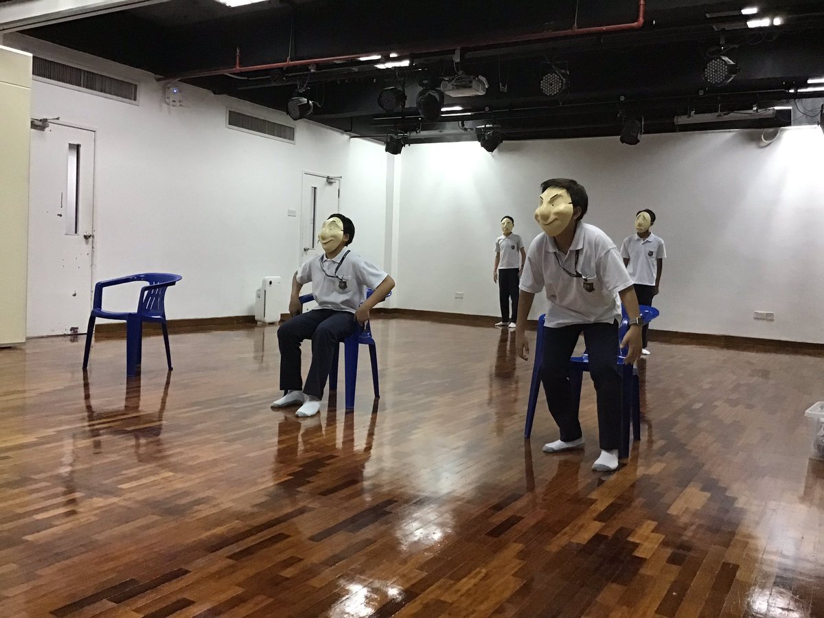 Thank you <a href="/SimoneTani/">Simone Tani</a> for teaching me some fantastic workshop ideas to implement within my mask scheme of work! 70minutes of laughter! #gislearning