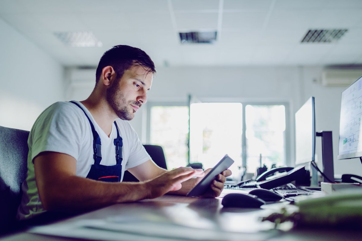 GasSafetyQld's tweet photo. Have you heard that gas work licence and authorisations requirements are changing? The changed practical experience requirements are for new applicants and those progressing from an interim to full licence. Learn more here https://t.co/uJO0FYpPFg https://t.co/J4AjOBmxaK