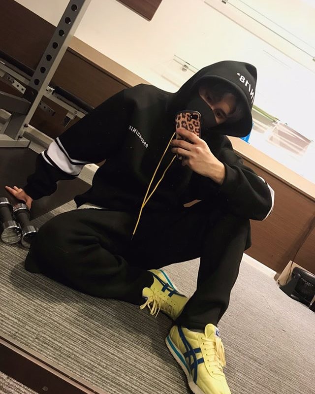 池添俊亮