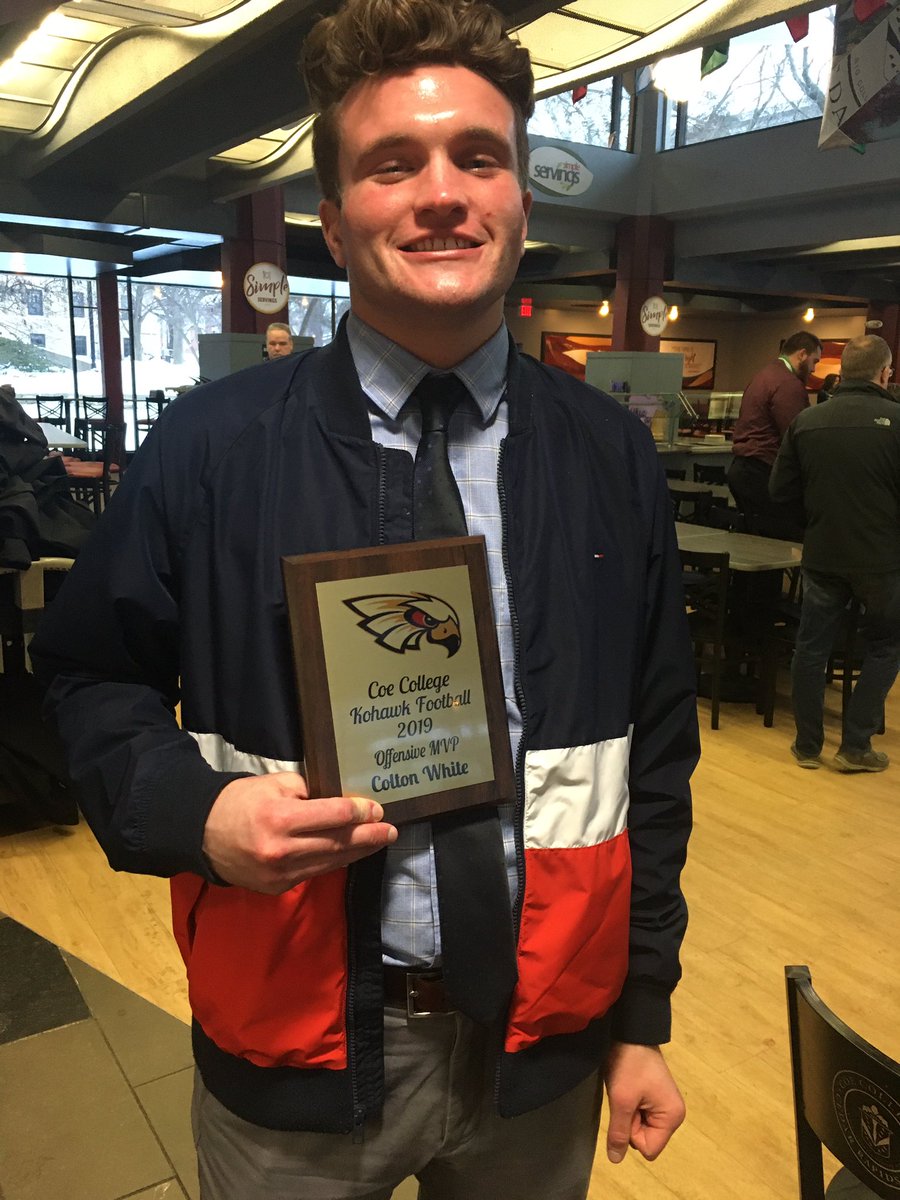 mrwave2001's tweet photo. Congratulations @CBear449 Back to Back Offensive MVP awards! Great career. #besthandsever https://t.co/StaugsPTAu