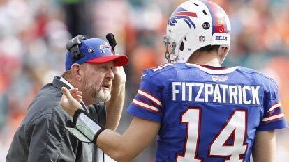 samaier's tweet image. #FinsUp #ChanGailey 🐬🤷🏼‍♂️