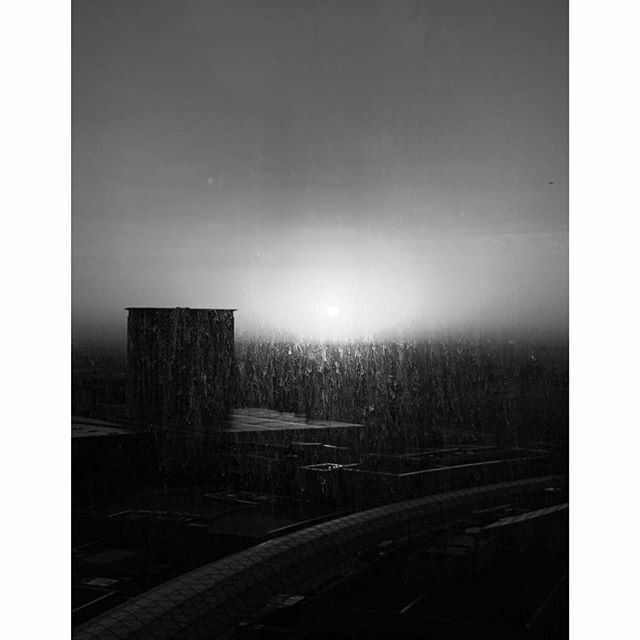 khalilrehman's tweet photo. #sunrise_pics .
.
.
.
.
.
.
.
.
.
.  #shotoniphone #iphonography #iphonephotography #snapseed #filmborn #blackandwhitephotography #bwnphotography #bnwcaptures #bnwlovers #bnw_addicted #bnwphotos #bnwmood #bnw_planet #bnw_greatshots #shared_bnw_moments #i… https://t.co/IS3lv4kOCo https://t.co/HinMwjUfko