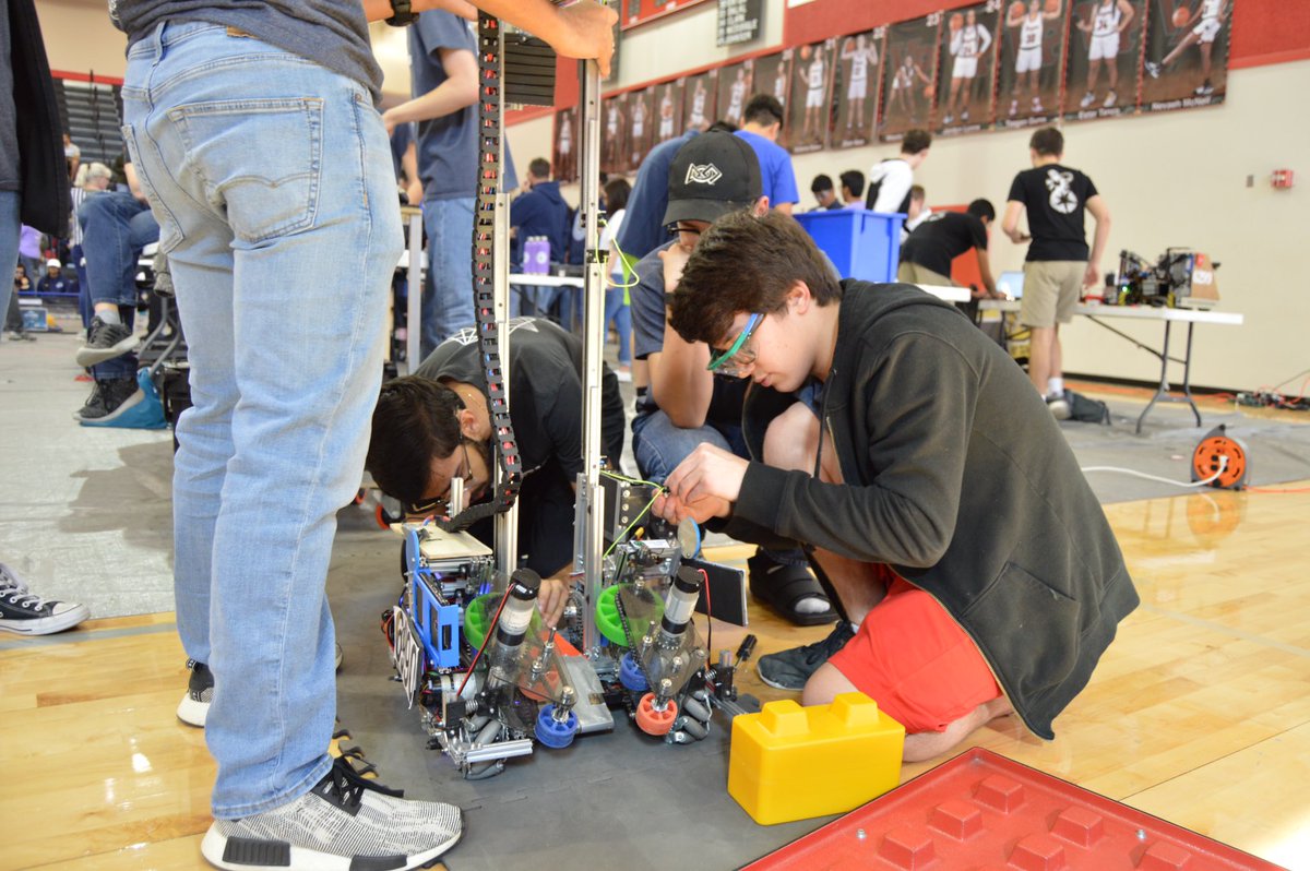 Static Void tweet media