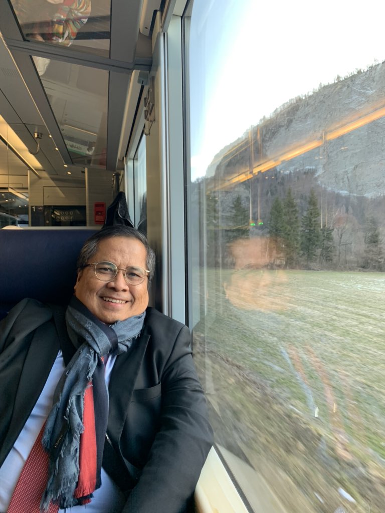 Asambodo's tweet photo. On the way to #Davos2020 for #worldwconomicforum https://t.co/DHUVNqLVuq