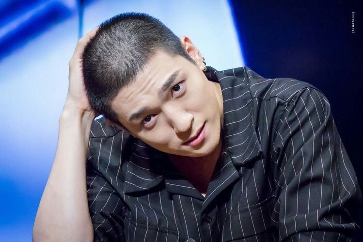 park sungjin tetap melakukannya meskipun botak