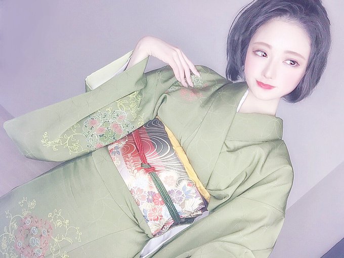 コスプレイヤーしろさきのTwitter画像4
