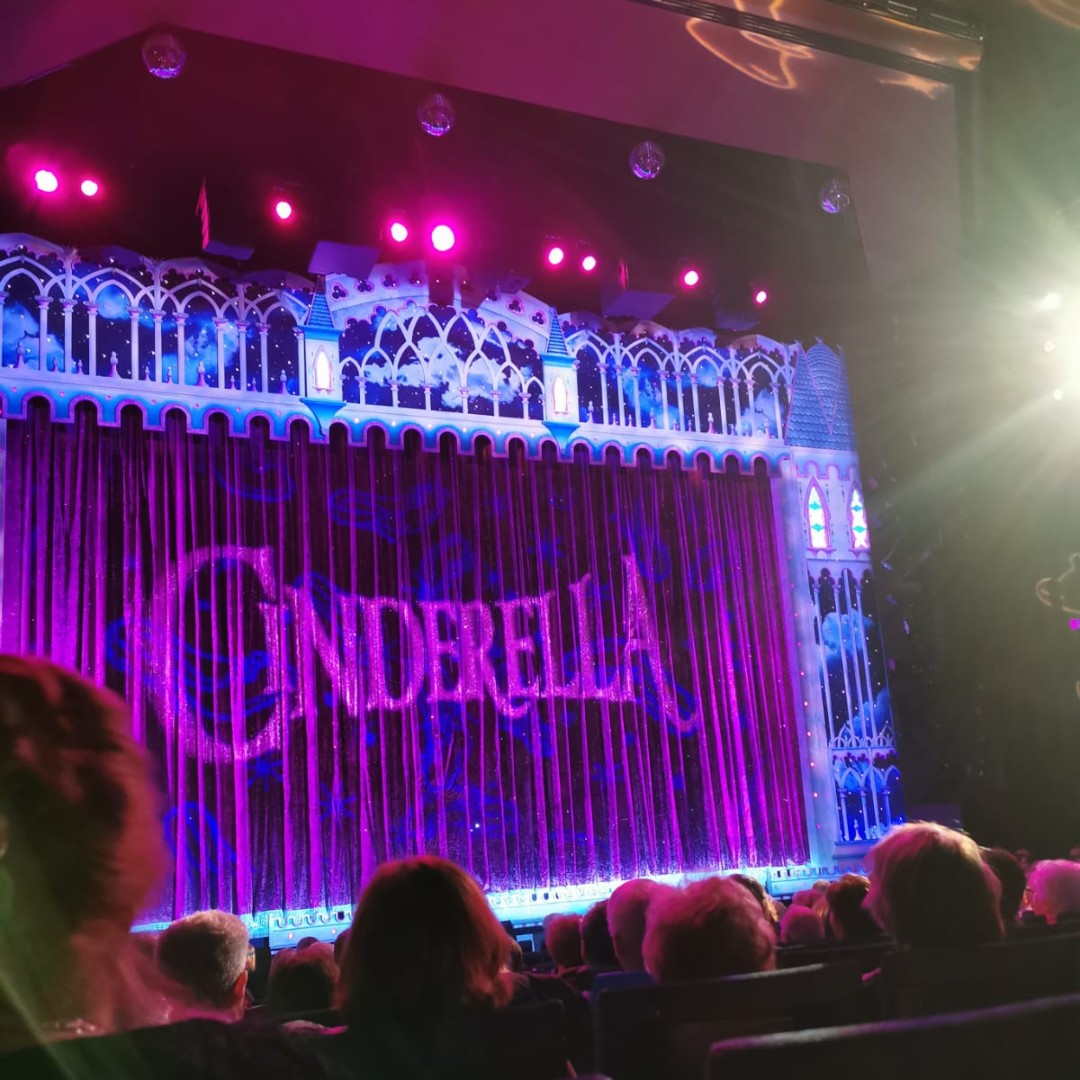 SparrowSchool's tweet photo. Our students and members of staff enjoyed a lovely evening together last week @TRPlymouth watching Cinderella! https://t.co/0YhHRsCQP1
