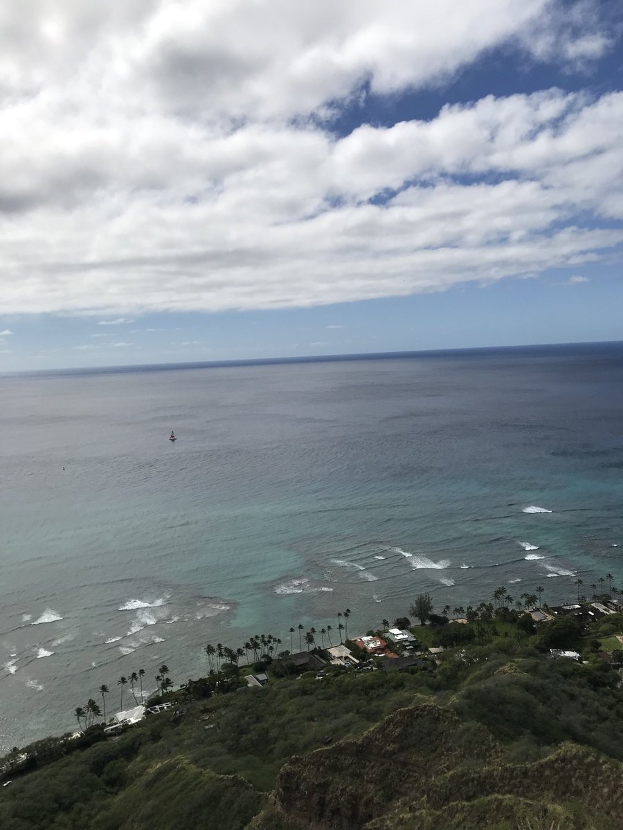 thomasjames3's tweet image. Beautiful Honolulu
