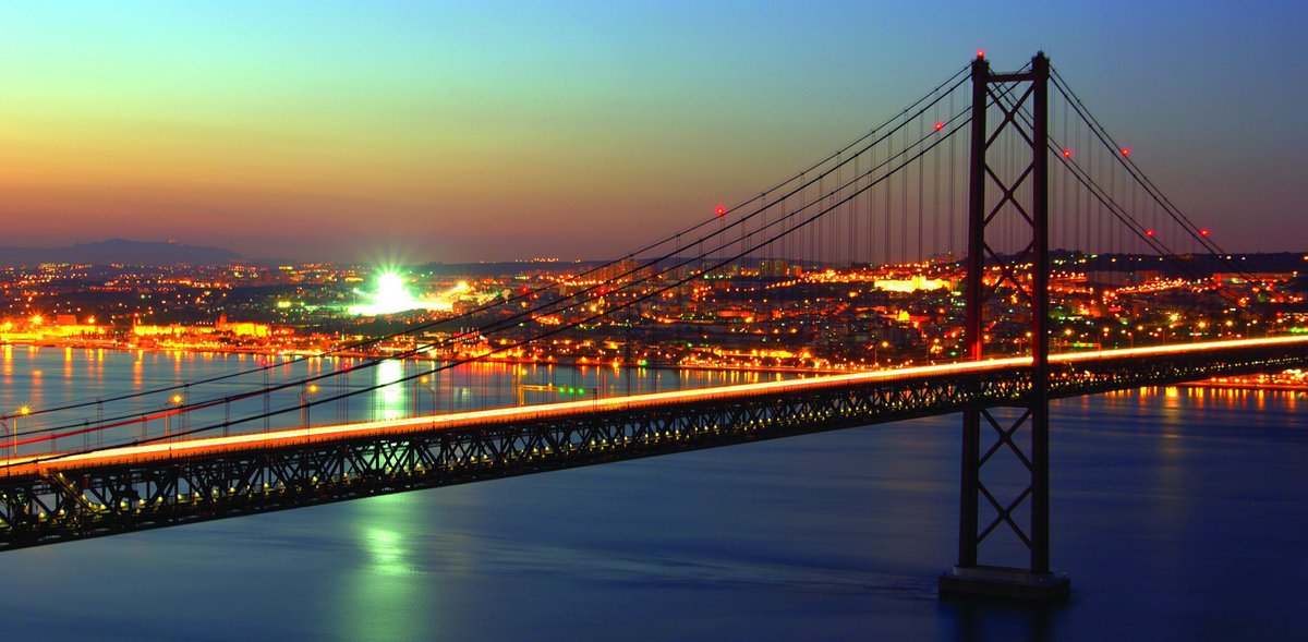 gatewaytoeu's tweet photo. The Portugal Golden Visa program is the most popular Investment program for EU citizenship.

An investment of €500,000 in real estate will gain a residency permit for a family including dependent children.

Website: https://t.co/7syoii0fsk
#europeangoldenvisa #portugal #EU https://t.co/GHVWxr516K