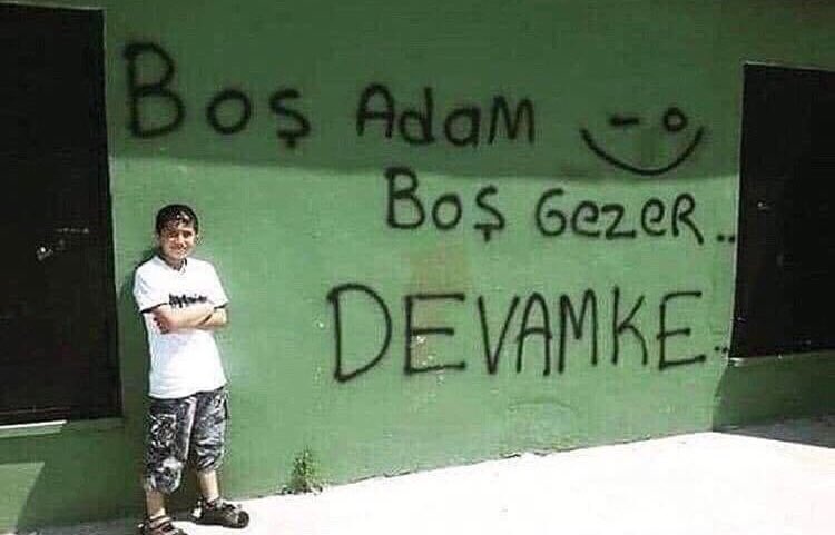 mvhoydonkk's tweet photo. 400 sayfalık final konusuna gram çalışmadan geldim https://t.co/FP1e5fjVTX