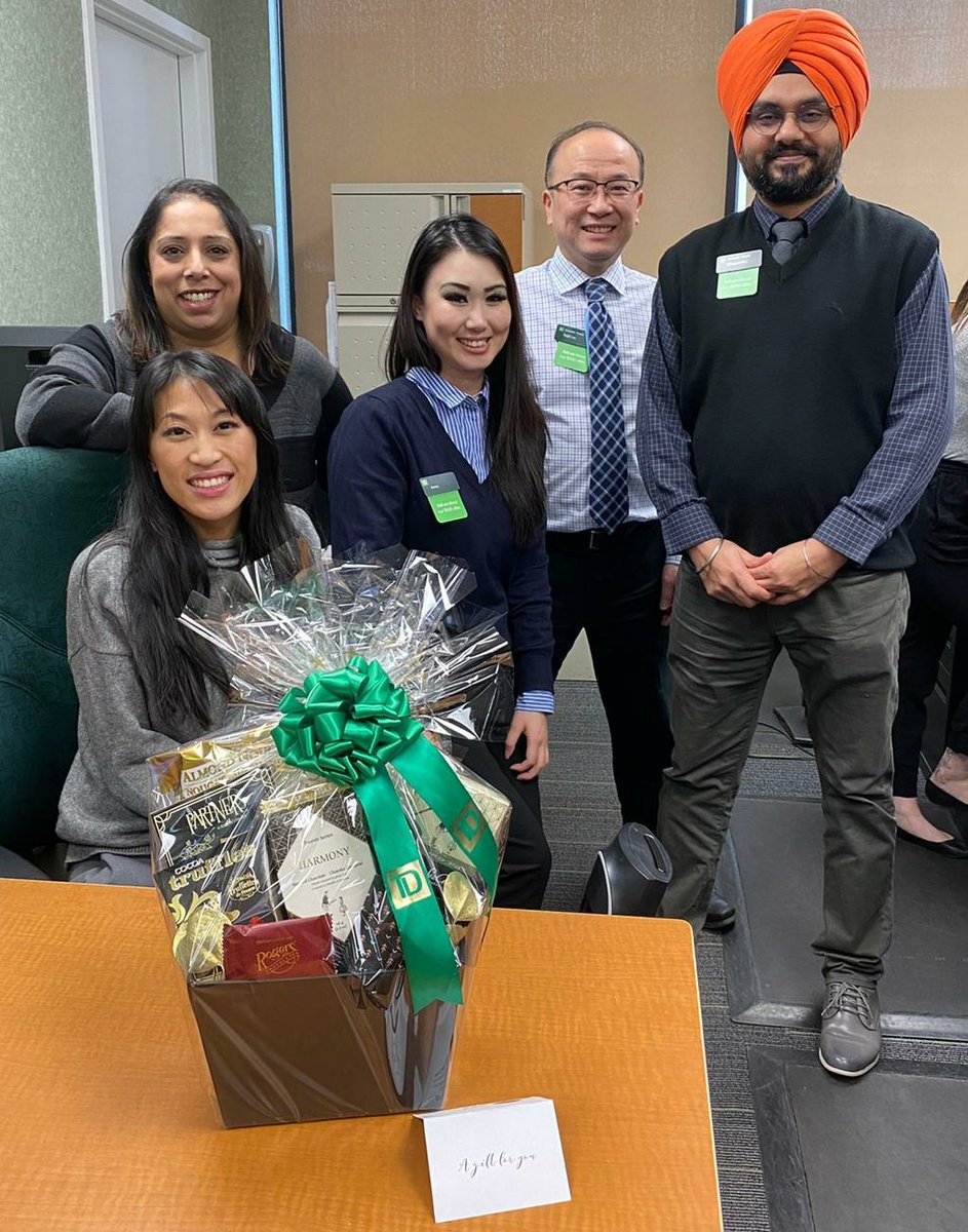 Thank you <a href="/AndyCribb_TD/">Andy Cribb</a> and operations team for this sweet surprise for our 566 team today!🍬 <a href="/ivanho326/">Ivan Ho</a> <a href="/JuliaKelly_TD/">Julia</a> <a href="/SaranSelina/">smiley</a> <a href="/kayliu128/">Kay Liu</a> <a href="/ChristopheriuTd/">ChristopherIu_TD</a>