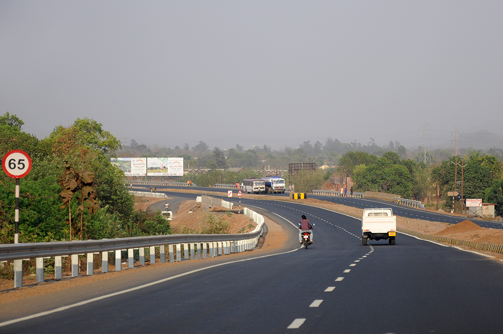 projects_today's tweet photo. PNC Infratech declared L1 bidder for four-laning road project in Uttar Pradesh
#projects_today @PMOIndia #NewsAlert @CMOfficeUP @myogiadityanath @NHAISocialmedia @OfficeOfNG #roadupdate
Read More: https://t.co/WgAHhGRKBq https://t.co/iW7LpLvvcd