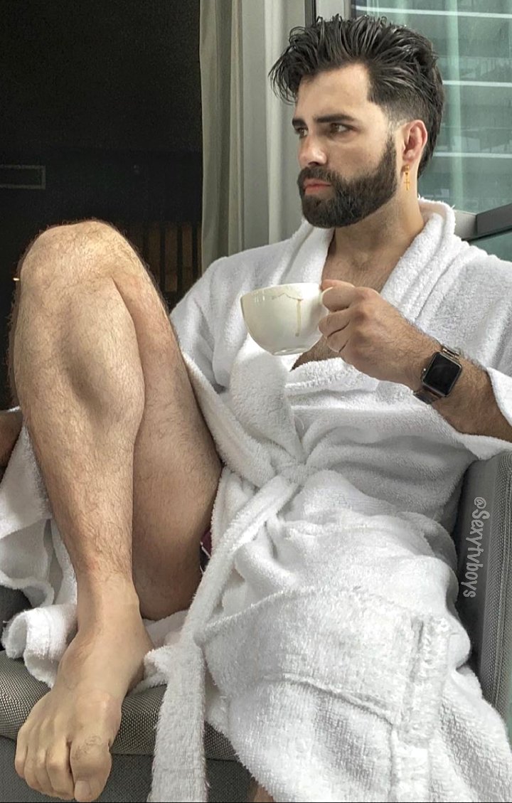 Mis Famosos Favoritos 🔥 on X: Alan Slim t.co2TRFPEheUq  X