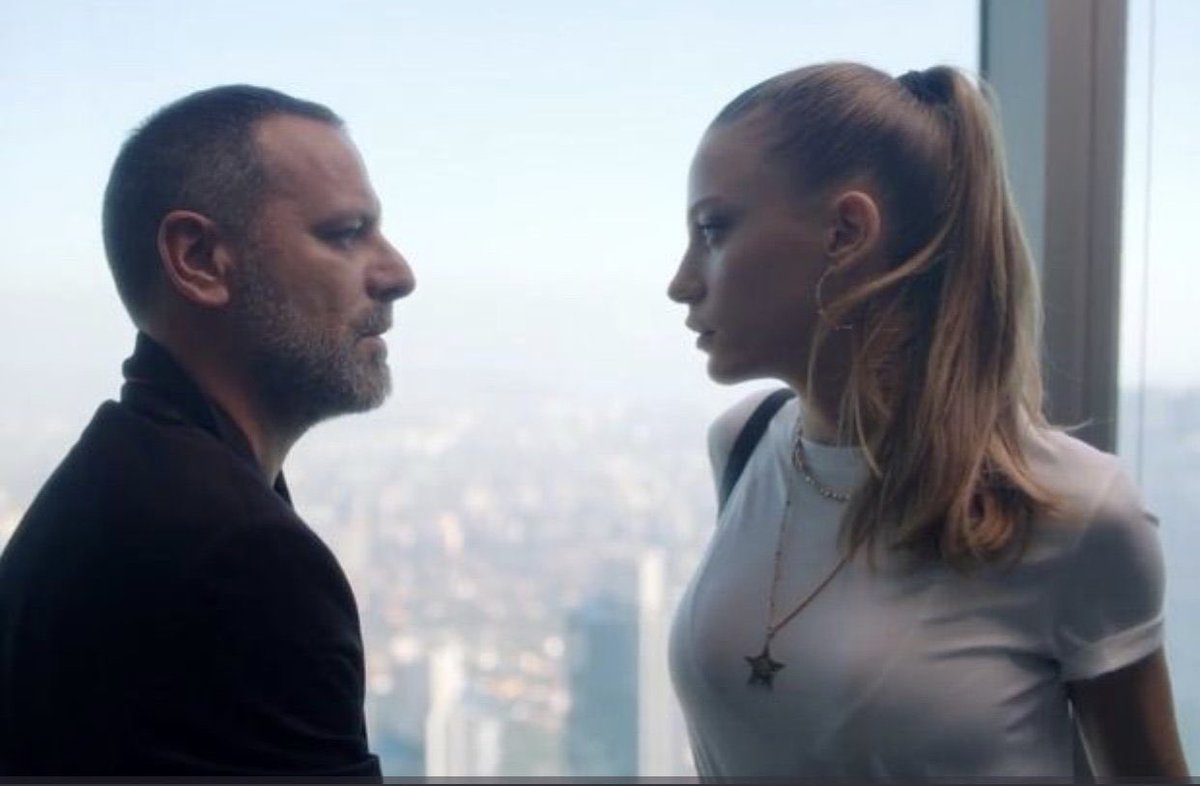 Can Manay nasıl güzel demişti ama “ insanları hayatından hata yaptıkları için değil onlardan umudunu kestiğin zaman çıkartırsın ” devamlı hatırlamak istiyorum bu cümleyi.