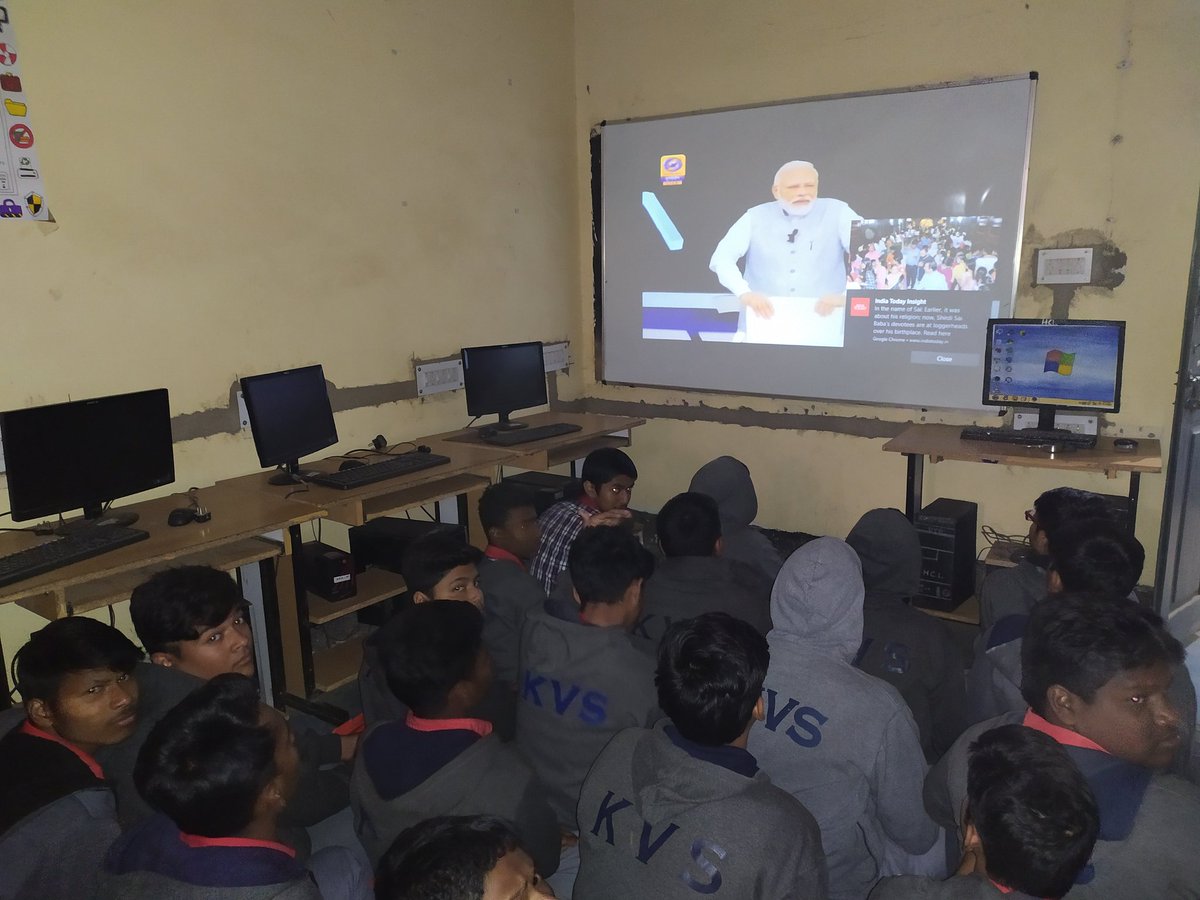 kvmurgabadi's tweet photo. Students of our Vidyalaya enjoying PPC 2.0
#ParikshaPeCharchaWithPMModi 
#PPC2.0
@PMOIndia @KVS_HQ @SantoshKMall1 @unkhaware https://t.co/PGnpigILBl
