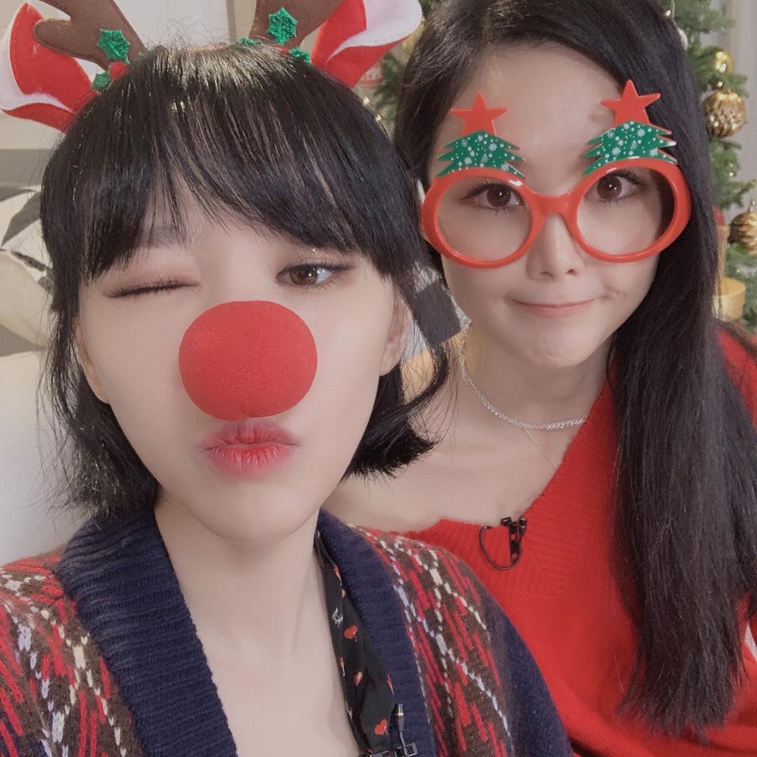 Merry (late) Christmas from me and Miryo eonni