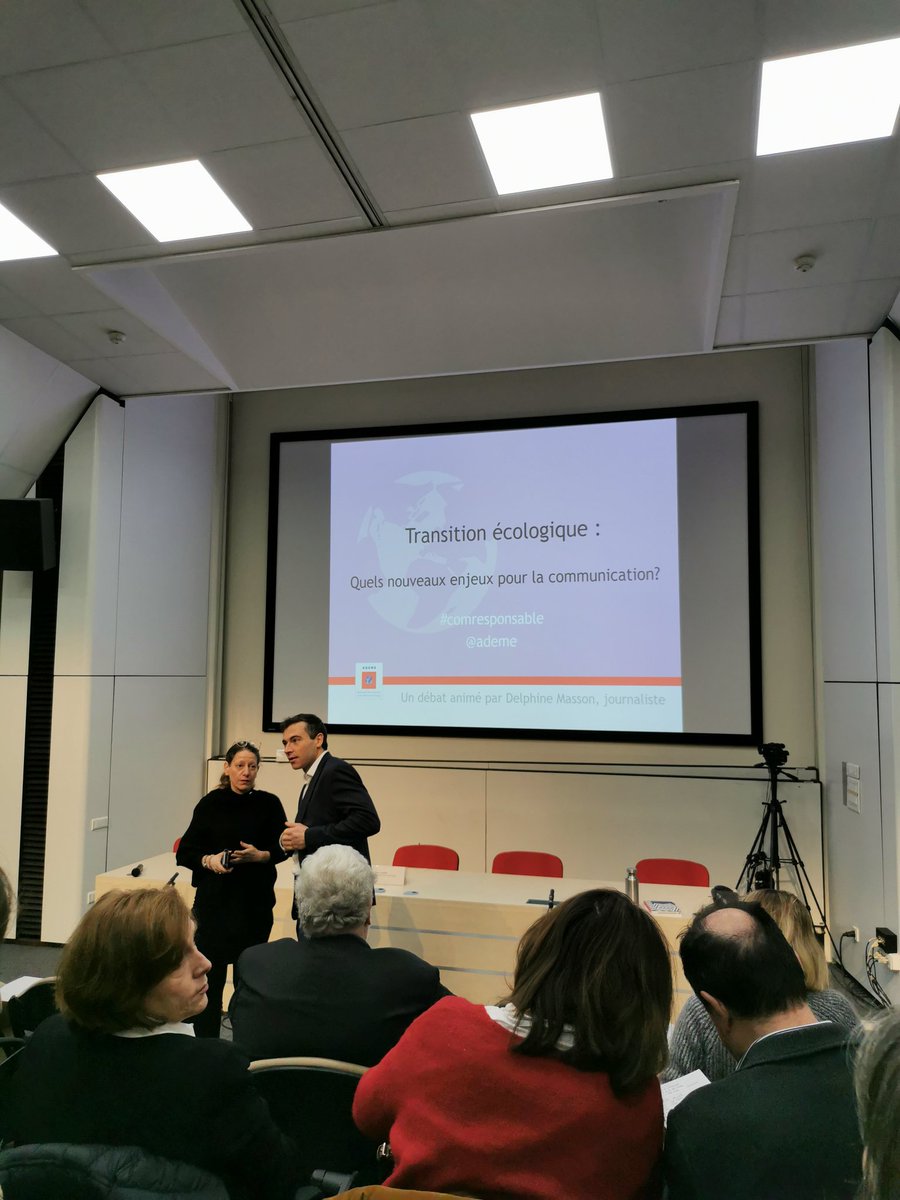 FSCFrance's tweet image. [EVENT] Début de la conférence sur la transition écologique organisée par l&apos;@ademe pour la sortie de leur nouveau guide sur la #comresponsable 👍 @val0112