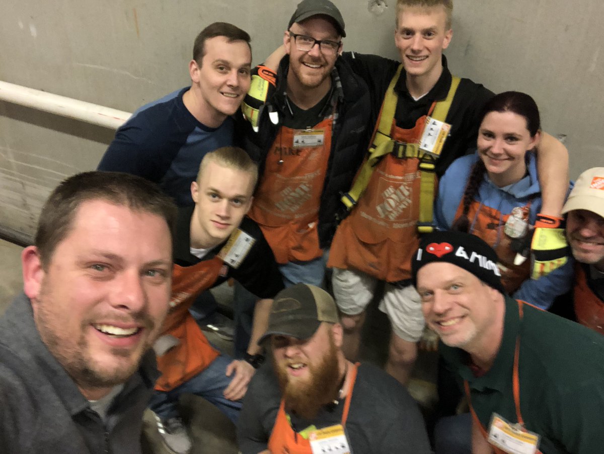 Glassier Flint (@flintglassier) on Twitter photo Playing over night ops asm for the night!!! This team rocks!!! #0174 #myfreightteamisbetterthenyours #gotitdone <a href="/rar1004/">Ryan Reyes</a> <a href="/FredBrownHD/">Fred Brown</a> <a href="/hollytate122/">Holly Tate</a> @KYKESSI @SandyLi71439484 Playing over night ops asm for the night!!! This team rocks!!! #0174 #myfreightteamisbetterthenyours #gotitdone <a href="/rar1004/">Ryan Reyes</a> <a href="/FredBrownHD/">Fred Brown</a> <a href="/hollytate122/">Holly Tate</a> @KYKESSI @SandyLi71439484