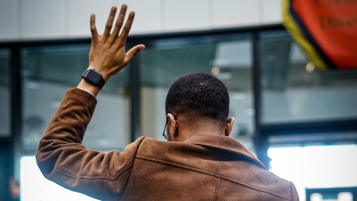 Light_Ldn's tweet photo. Raise your hand if you're truly ready to let your light SHINE!

#LightLondon #Beloved #Believe #BeLight #jesus #worship #culture #sundayservice #pray #church https://t.co/wICWd8le3X