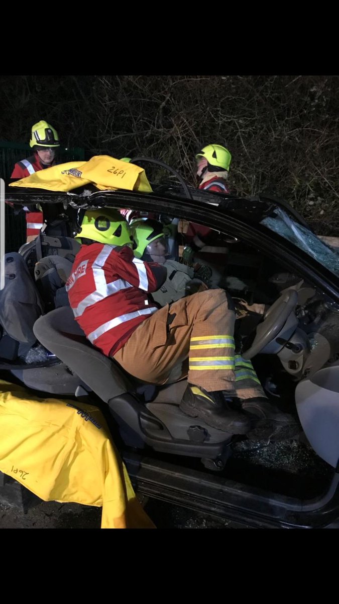 Gorsaf Tân Aberteifi / Cardigan Fire Station tweet media