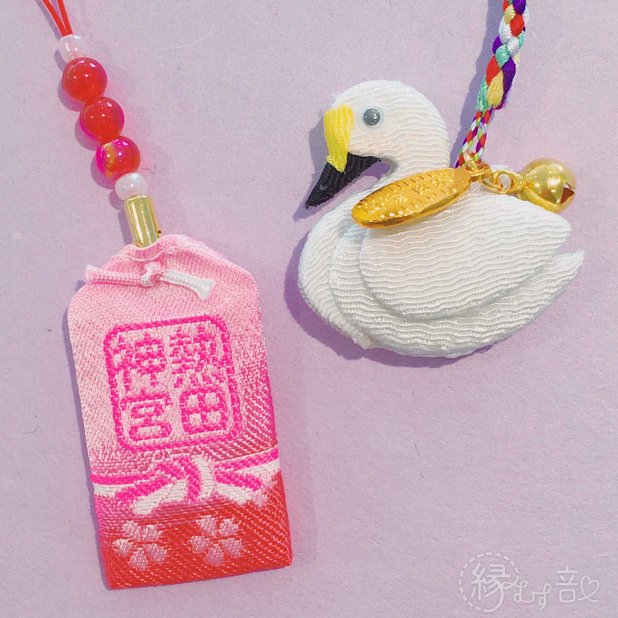 ট ইট র 縁むす部 かわいいお守りweek 結守り 白鳥守り 熱田神宮に残る白鳥 しろとり 伝説という大純愛ロマンがモチーフのお守り ロマンチックですね 縁むす部 縁結び Izumono パワースポット 御朱印女子 ご縁 良縁 恋したい 熱田神宮