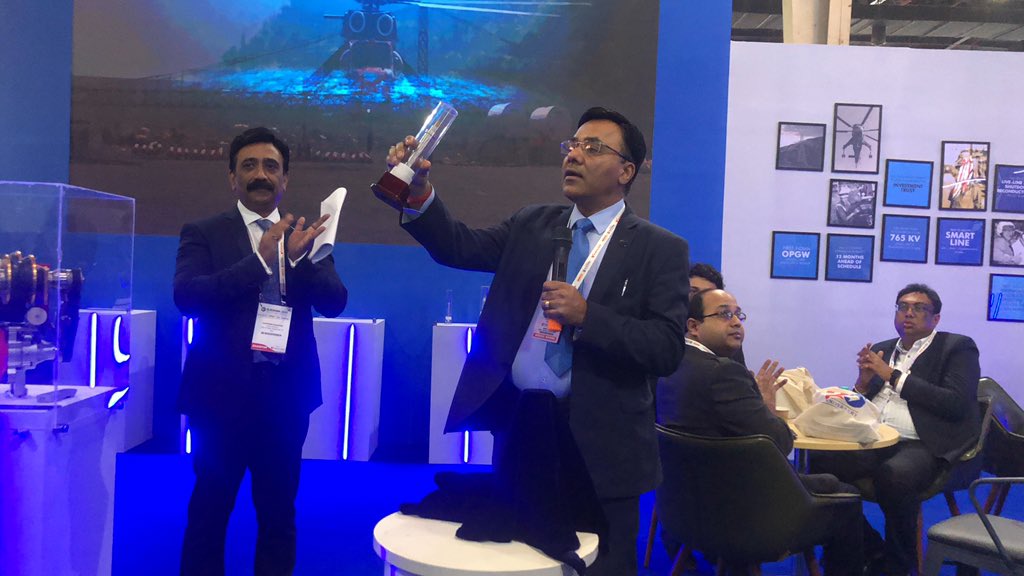 SterlitElectric's tweet photo. Sterlite Power’s ultra low sag ACCC Ganga will transform the way transmission lines are built across long span river crossings and hilly terrains.
Read more: https://t.co/q6RLLwwKlV
#Elecrama2020 #LinkToElectricity #SterlitePowerAtElecrama2020 #ProductsAtElecrama https://t.co/bnBcxePPGC