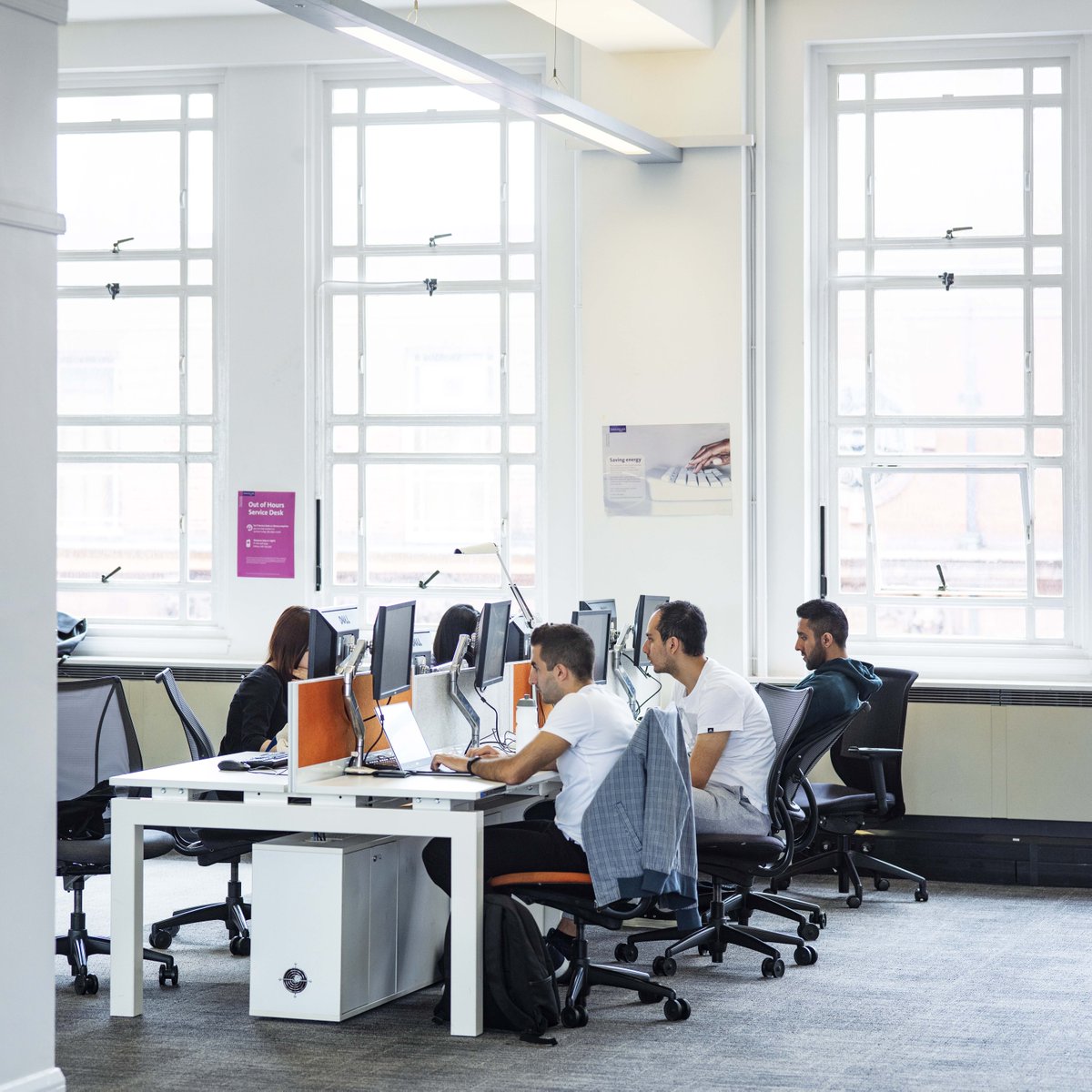 UoMLibrary's tweet photo. Need a PC? Follow the link to see which PC clusters have space. #ExamExtra https://t.co/TW4mLYEipH https://t.co/fj6f4ZYdy1
