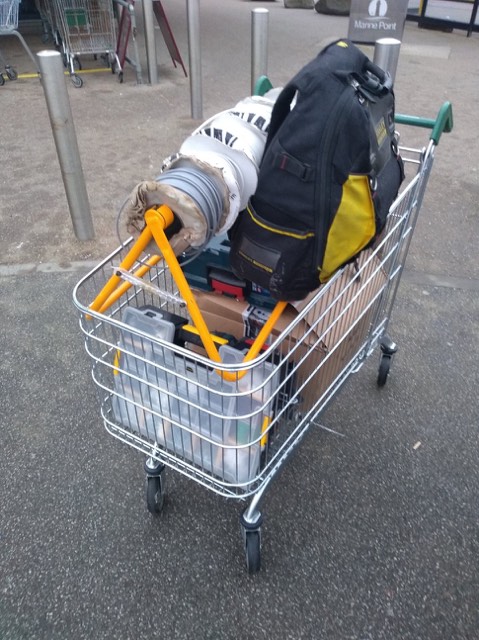 One of our engineers has been creative in carrying his kit around a supermarket store! 🛒 (Install being completed there today) securenett.com #CCTV #Securitysystems #security
