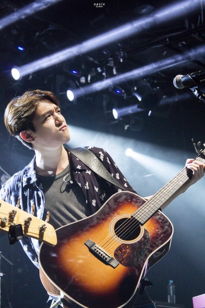 rambut sungjin berantakan