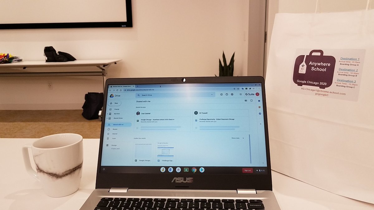 iovinelli1's tweet photo. Attention presenter: Total geek and coffee addict in the front row.@epcusd401 #googlenerd https://t.co/7nFlqWFKt5