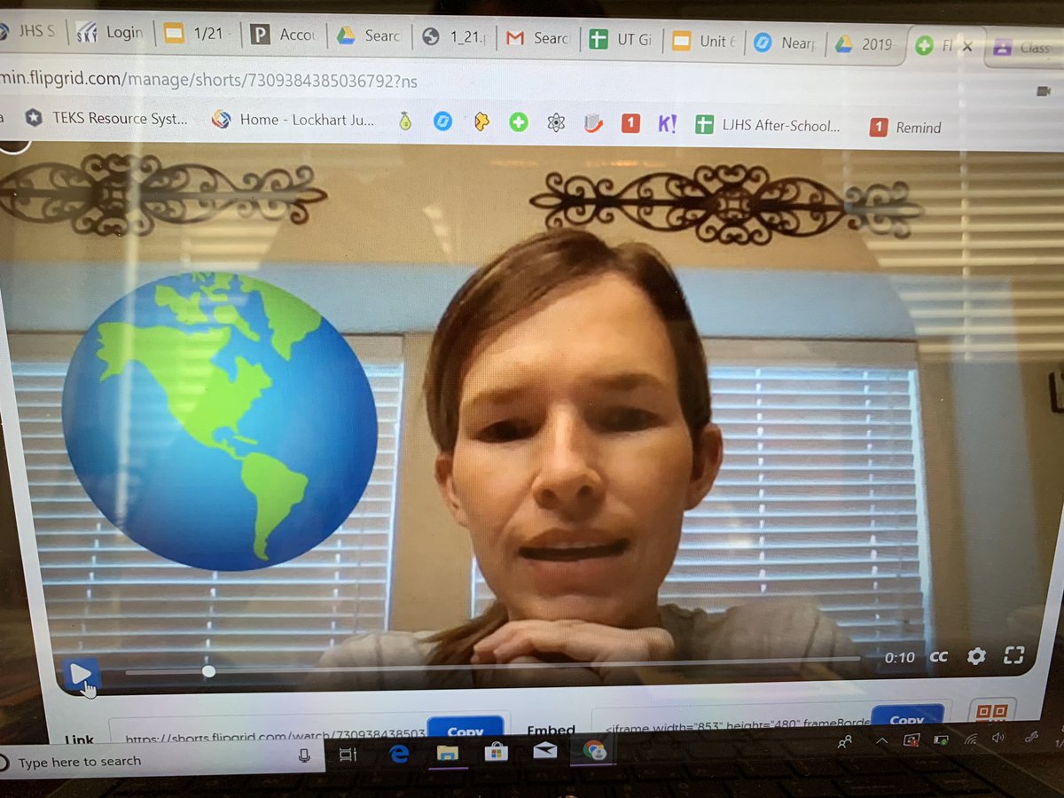SciwithPie's tweet image. @Flipgrid and @nearpod for the win, by allowing me to edit my lesson in less than 30 minutes, from home, to help a sub! First day of a new unit is important! #earthlayers