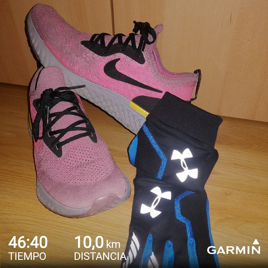 agrberty's tweet photo. Otro día más enteno, hoy 2k de calentamiento, sesion de fuerza, abs y 10k de carrera en la calle(jodo que frío hace hoy)
#yoelegicorrer #nikerunning #soyrunner #soycorrerdor #garmin #garminau #garminvivoactive3 #vivoactive3 #nikeepicreactflyknit #epicreactflyknit #reactflyknit https://t.co/Mk7l0pda2Y