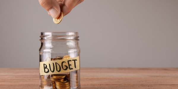 Budgetcoaches's tweet photo. Vroeger was alles beter, zeggen ze. Dat lijkt ons niet helemaal waar, maar ze waren wél goed in boekhouden...
https://t.co/hAEZS76GVx https://t.co/5Iw8j6R3kX