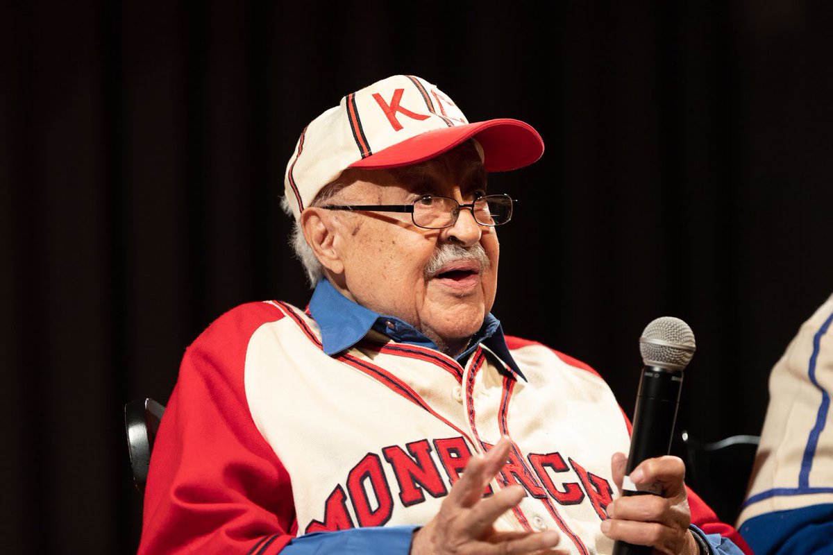 NegroLeagueFilm's tweet photo. Happy 90th Birthday Jim Robinson! KC Monarchs SS. Grew up in #Harlem. Went to college at NCA&amp;T on a baseball scholarship. Earned a Masters Degree in Social work from @CUNY 

2019 at our NYC Premiere 📸: The Cooper Union/Marget Long #negroleagues #education #jackierobinson https://t.co/Tl46PljEUX